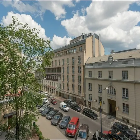P&o Plac Trzech Krzyzy Apartmán